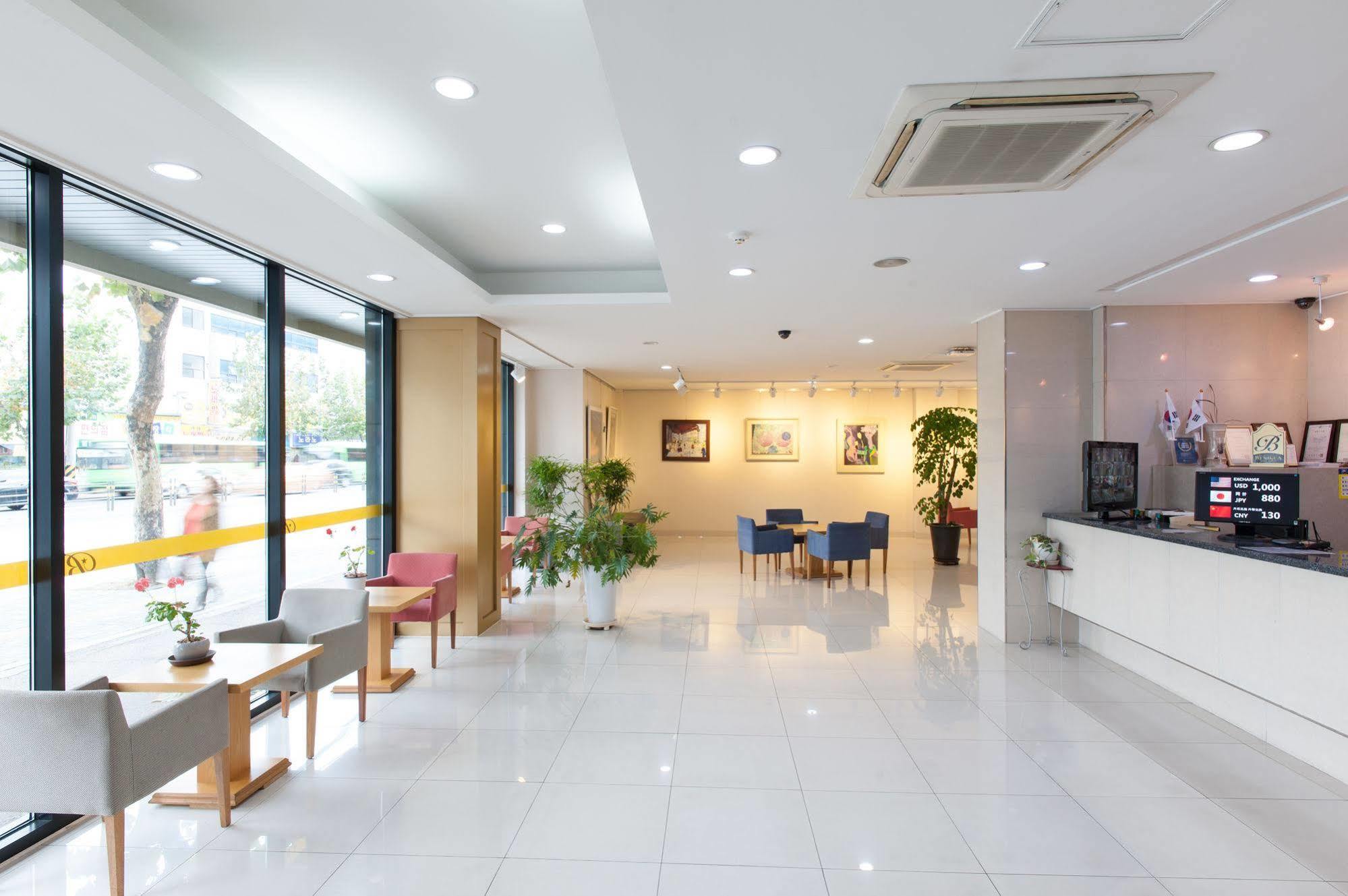 Benikea Hotel Flower Seoul Exterior photo